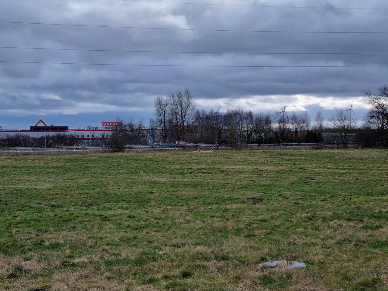 image 02