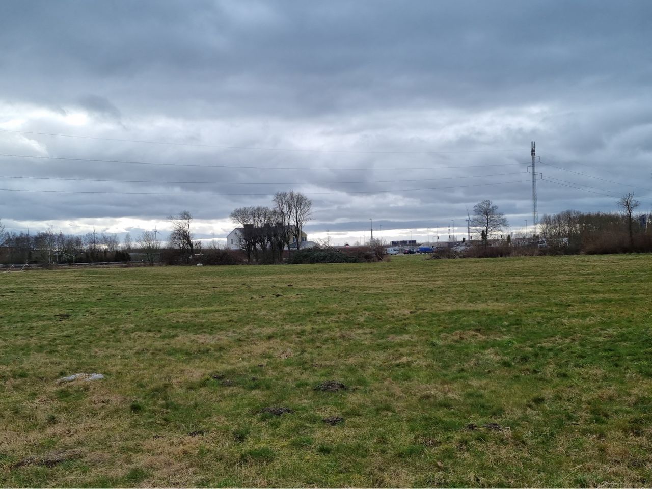 image 03